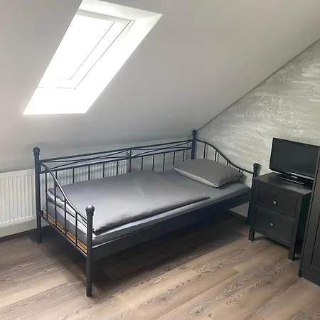 Διαμέρισμα Wohnsol Und Gaestezimmer *