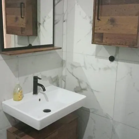 Wohnsol Cozy Apartments Und Gaestezimmer *